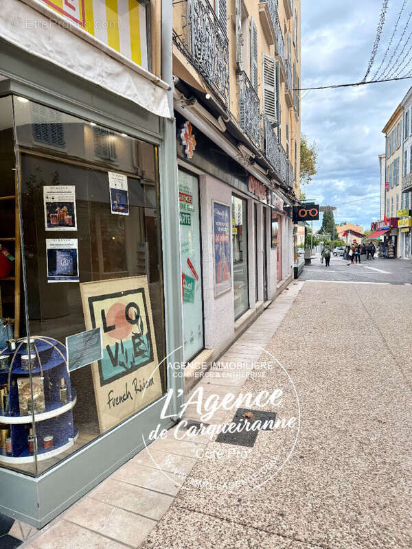 Commerce à HYERES