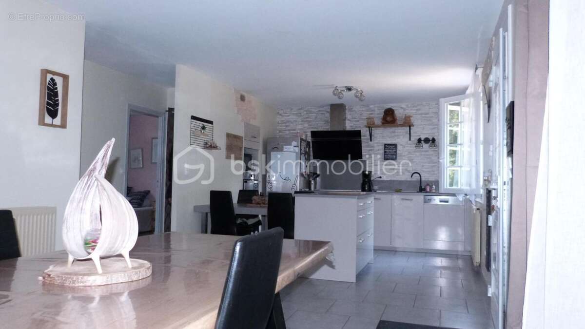 Maison à la campagne avec piscine - photo 2