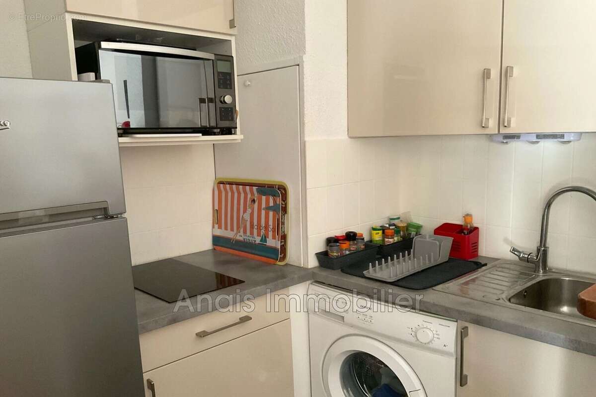 Appartement 32 m² à Cogolin  - photo 4