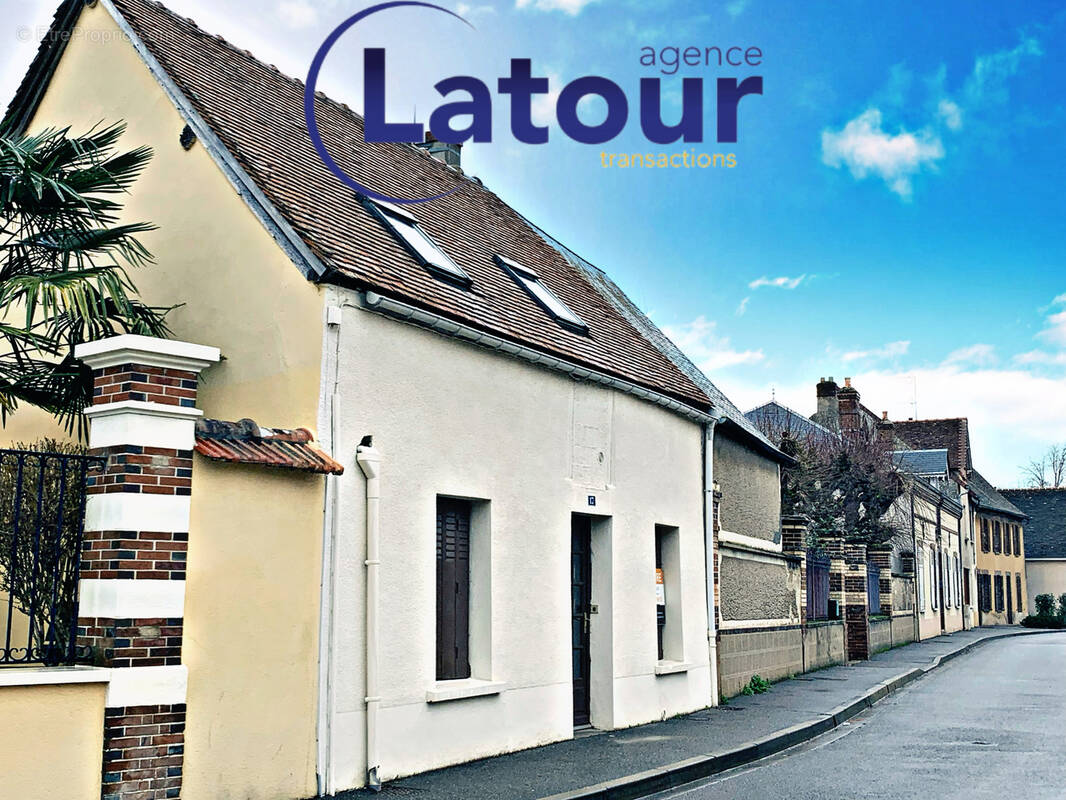 Maison à MAINTENON