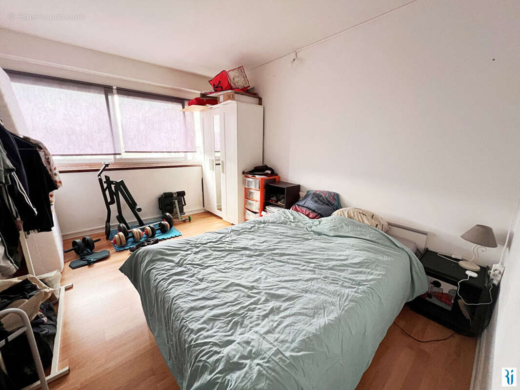 Appartement à DEVILLE-LES-ROUEN