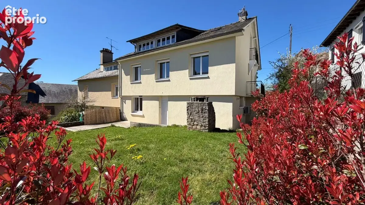Maison à LE MONASTERE