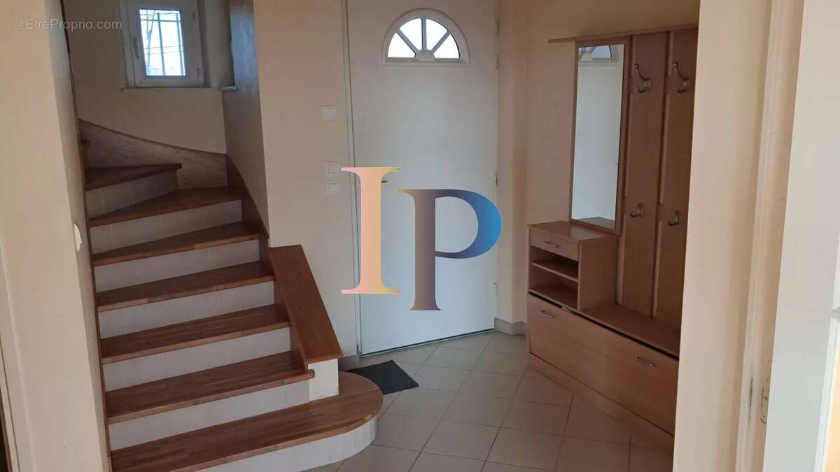 Maison à PARAY-LE-MONIAL