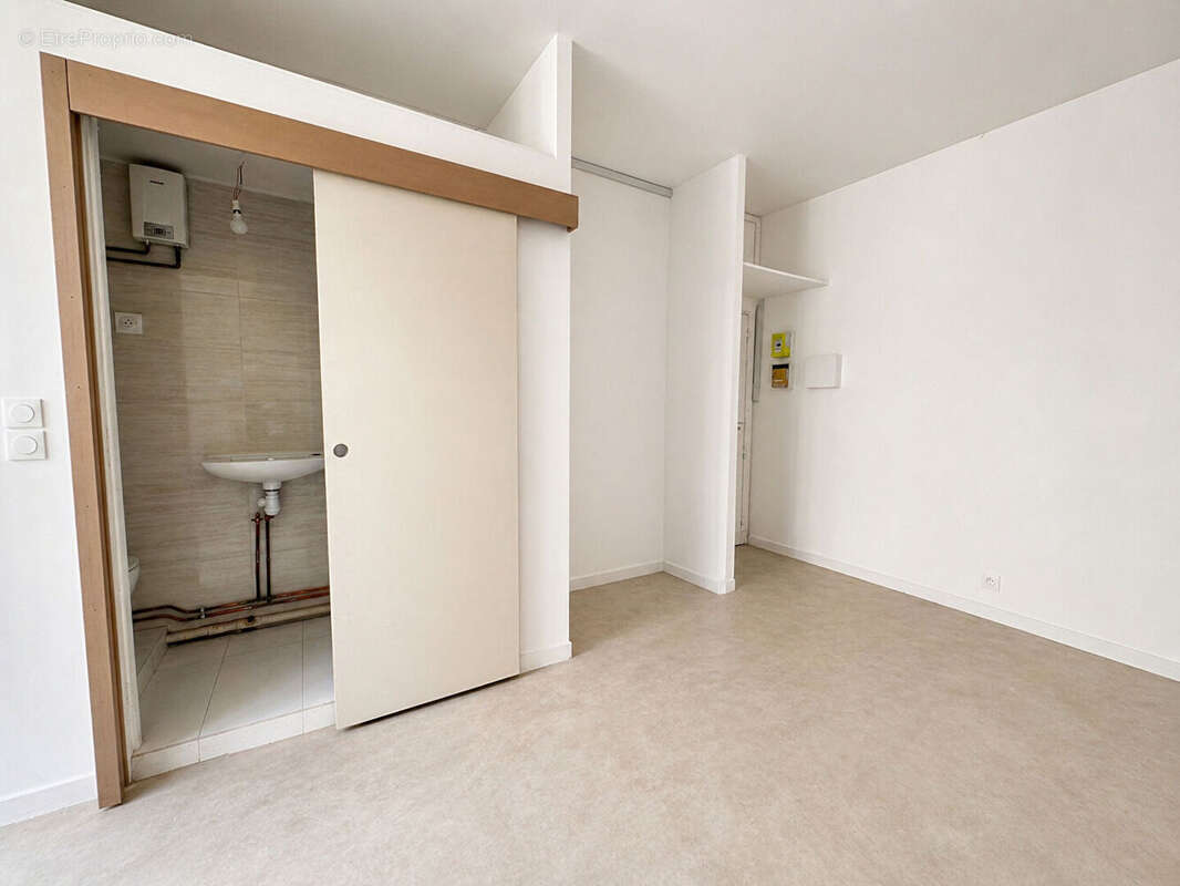 Appartement à PARIS-10E