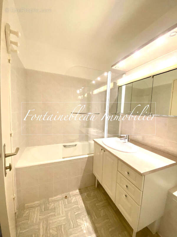 Appartement à FONTAINEBLEAU