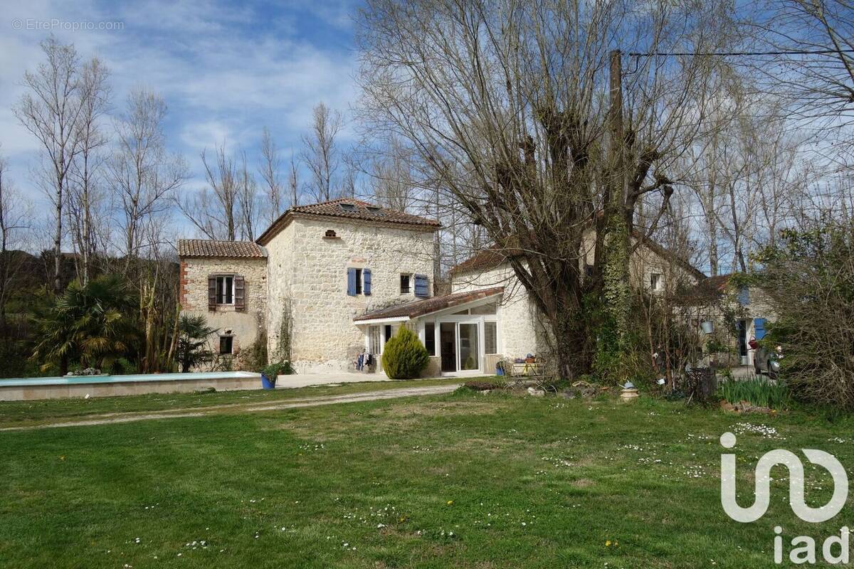 Photo 1 - Maison à PONT-DU-CASSE