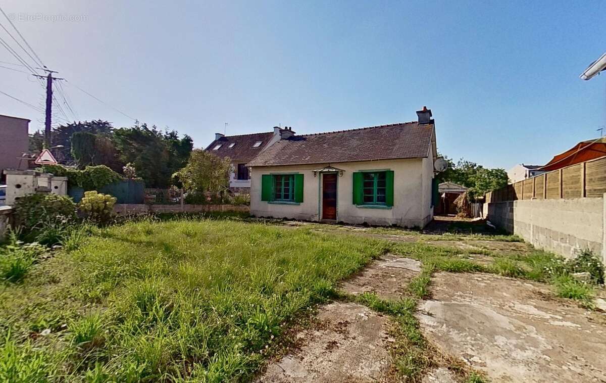 Dpt Côtes-d’Armor (22), à vendre PAIMPOL – Secteur Lanvignec – Maison à reprendre – 65 m² de plain-pied – T3 – 2 chambres – Comb - photo 2