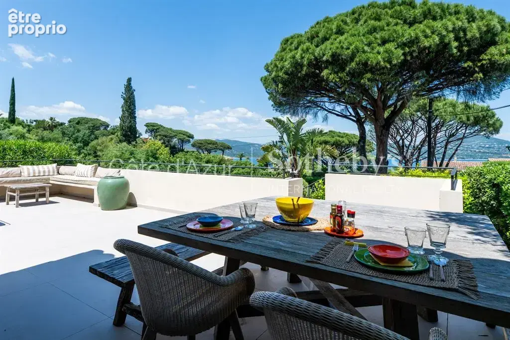 Villa contemporaine avec vue mer à vendre à Gassin, aux portes de Saint-Tropez. - photo 10