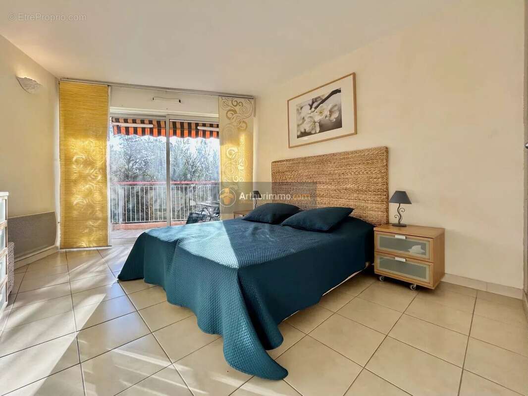 Appartement à FREJUS