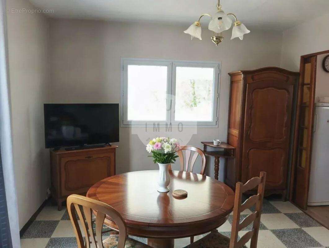 Maison à ROQUEVAIRE