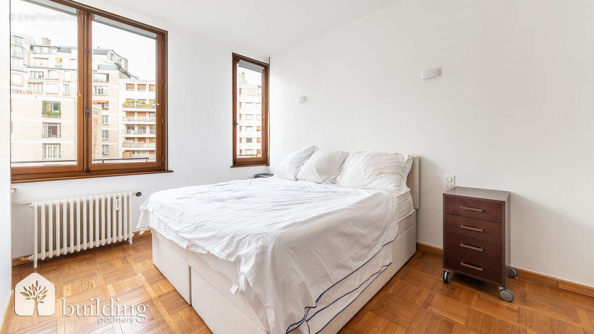 Paris 16ème- Maison de la Radio - 4 Pièces - 90m² - photo 4