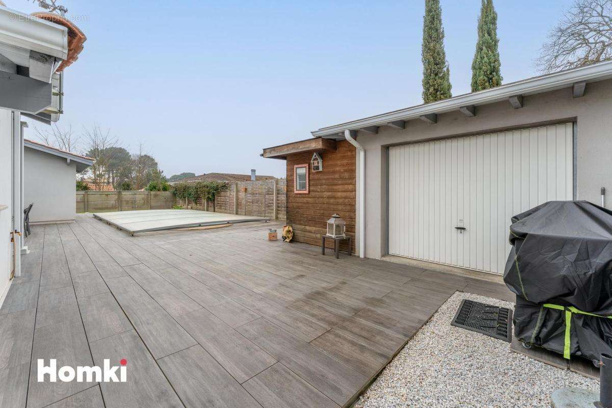 Maison à VILLENAVE-D'ORNON