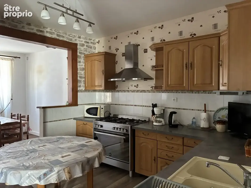 Maison 6 pièces 112 m² à vendre à Chateauneuf-La-Foret (87130) - photo 3