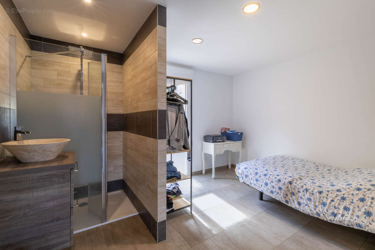 Maison à SAINTE-MARIE-AUX-CHENES