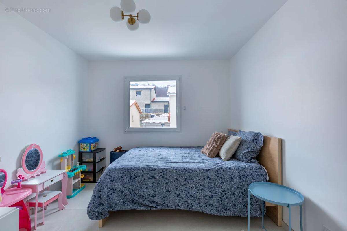 Maison à LA GRAND-CROIX