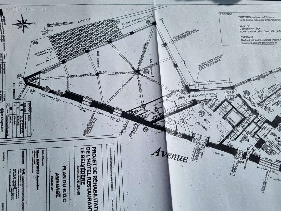 Commerce à MOUSTIERS-SAINTE-MARIE