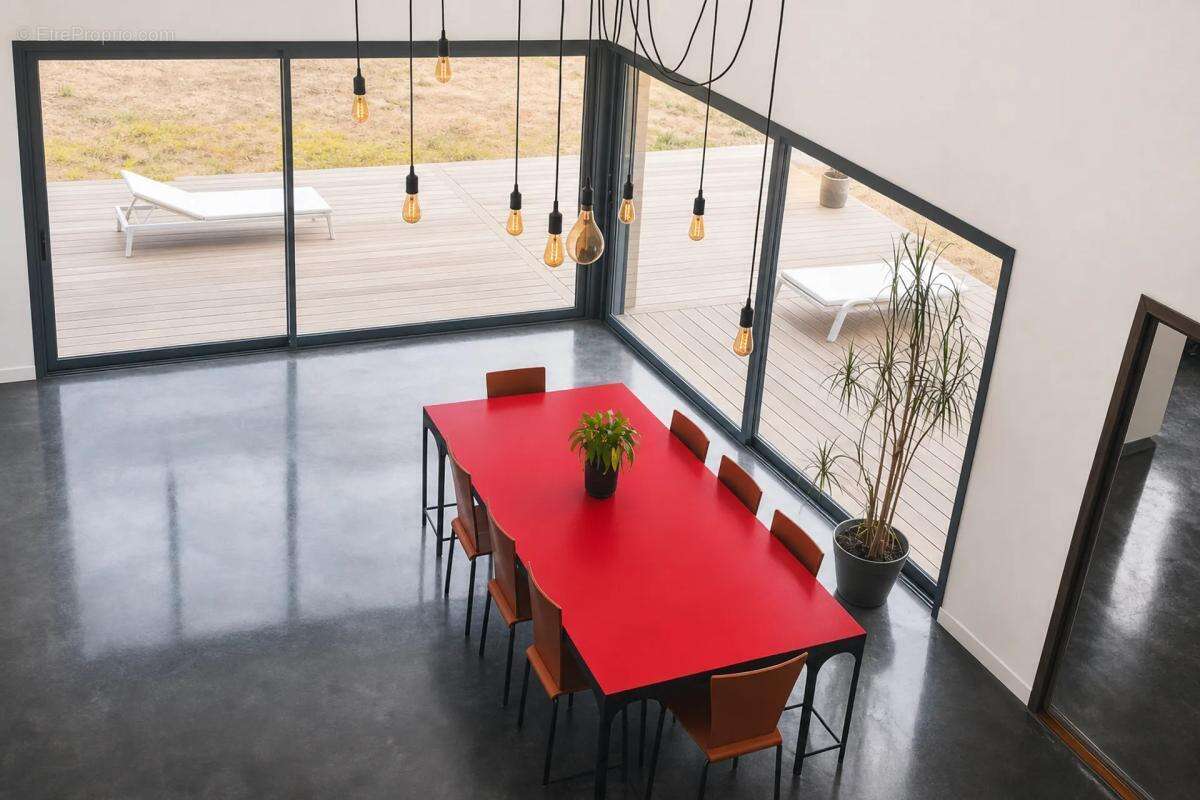 Maison à PRUZILLY