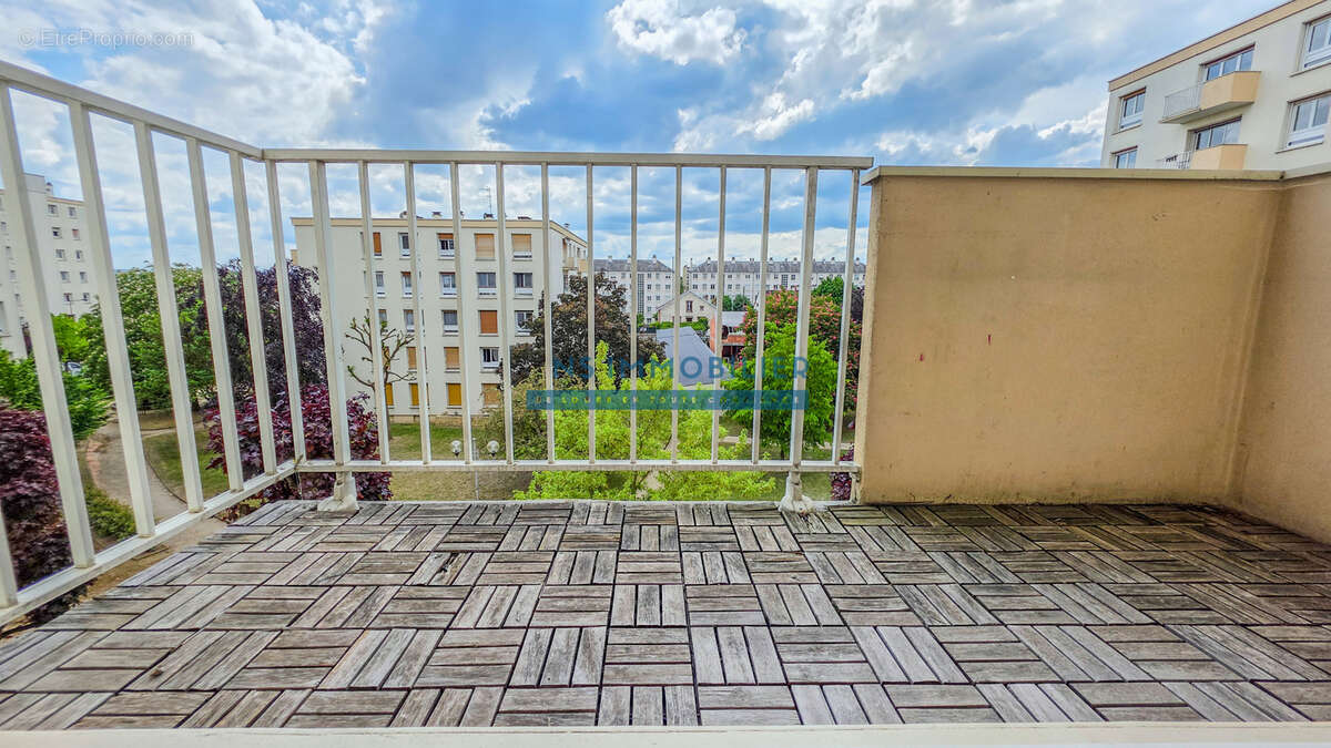 Appartement à HOUILLES