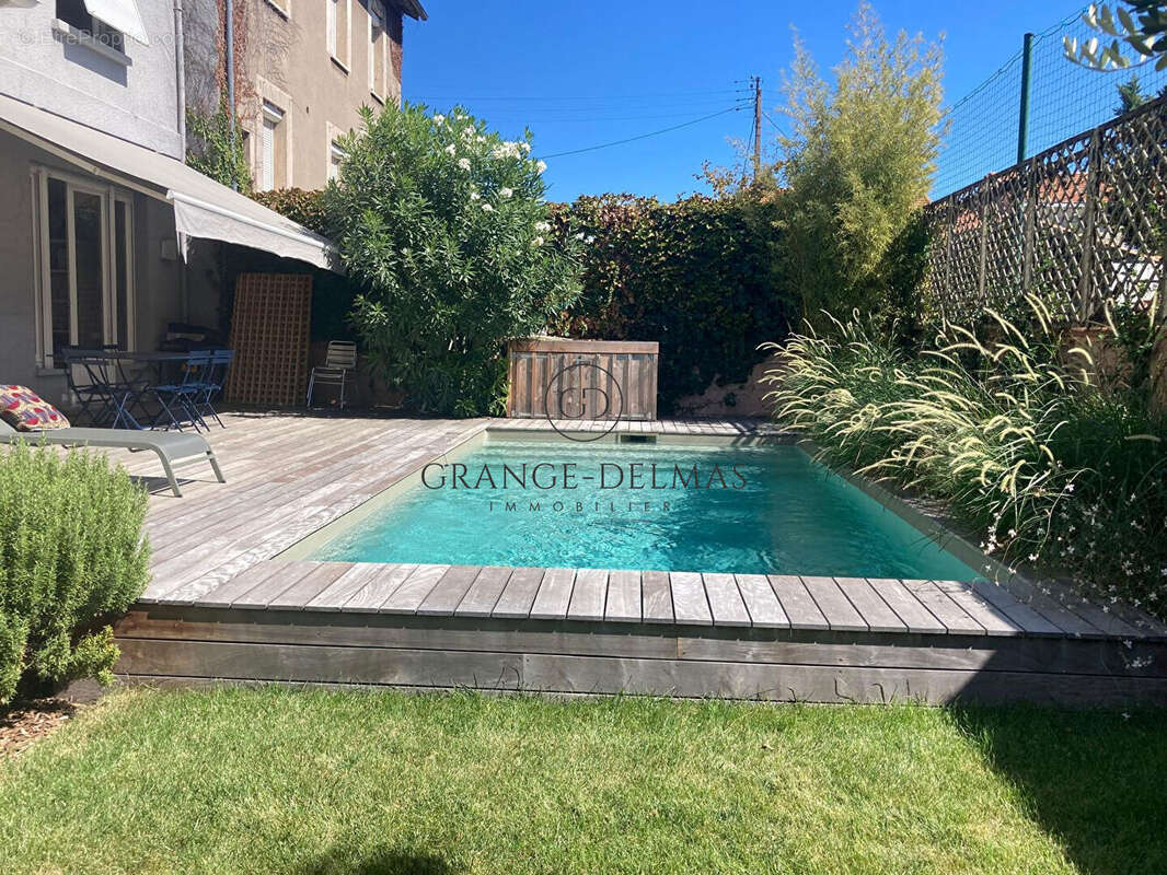Maison à BORDEAUX