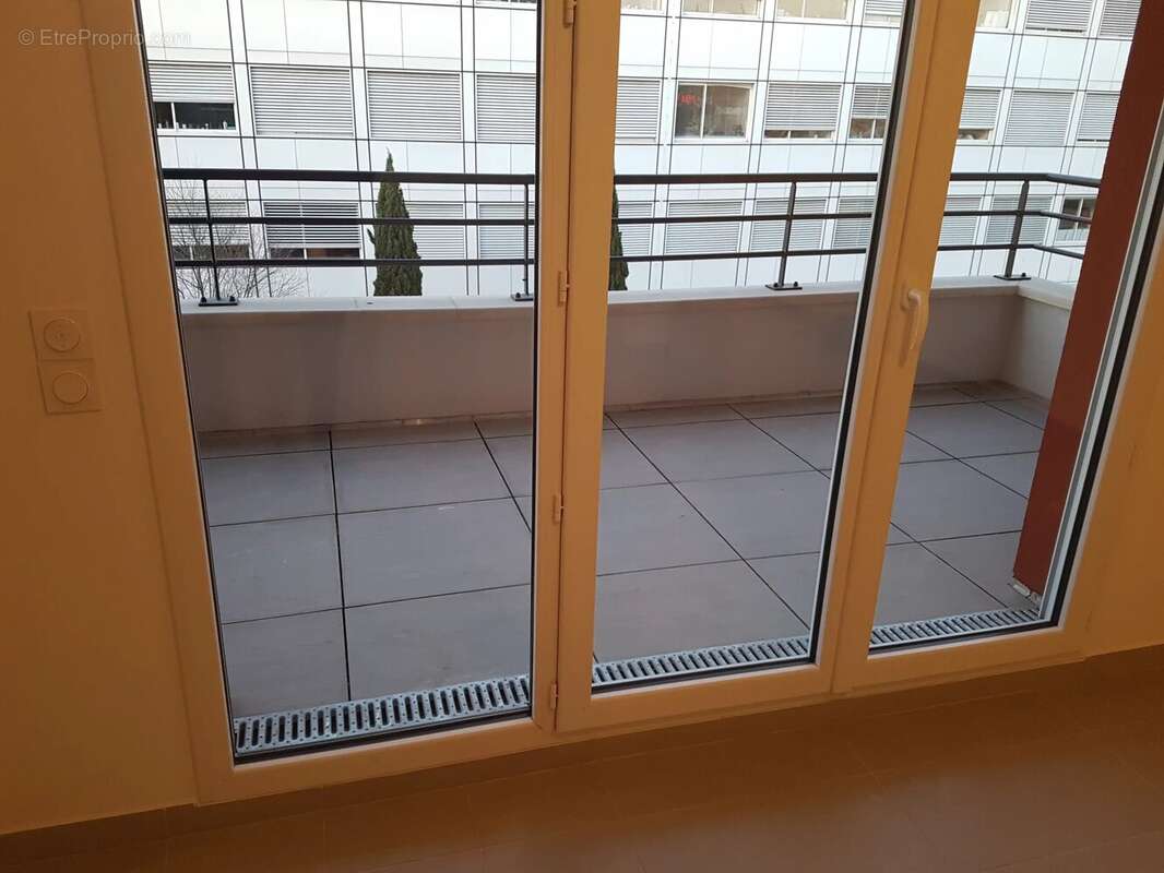 Appartement à AULNAY-SOUS-BOIS