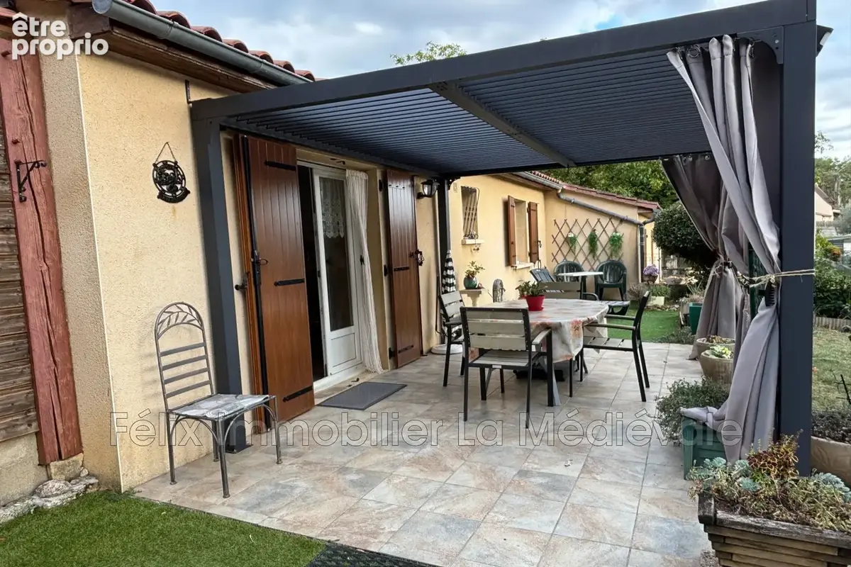 Maison 3 pièces 65 m² à vendre à Sarlat-La-Caneda (24200) - photo 2
