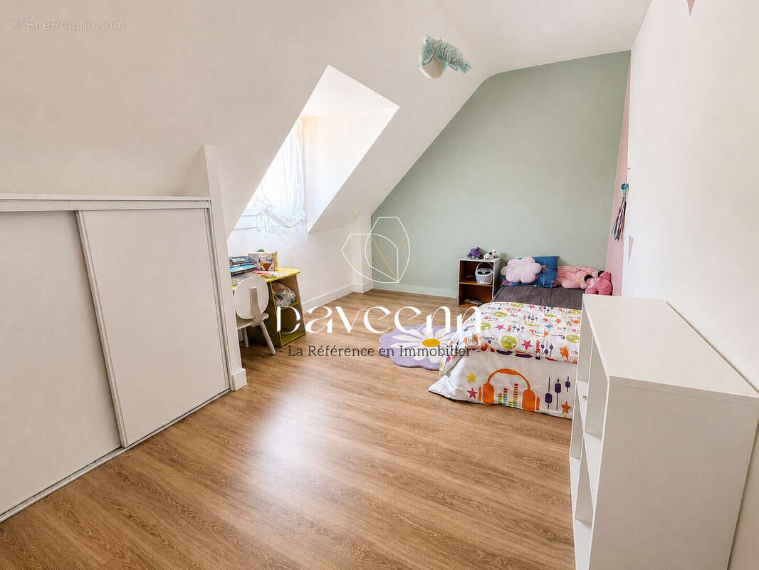 Maison 118 m² à Brandivy  - photo 5