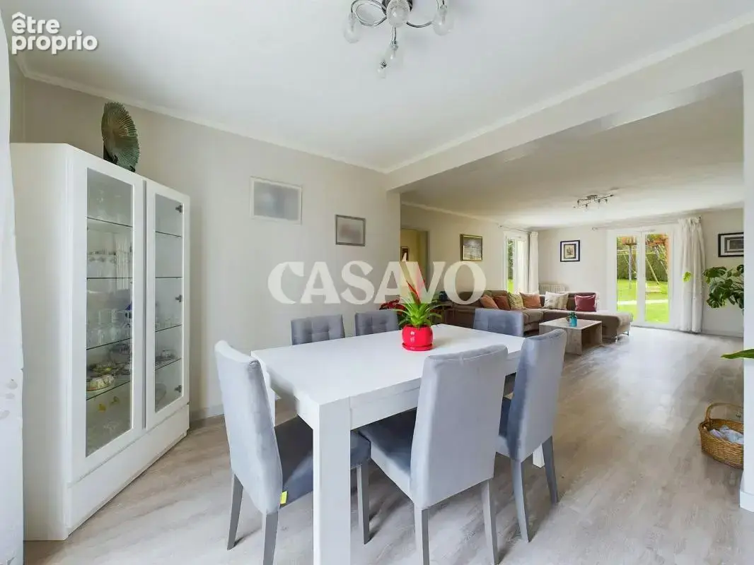 Vente Maison 8 pièces de 145m² - 77450 Montry - photo 9