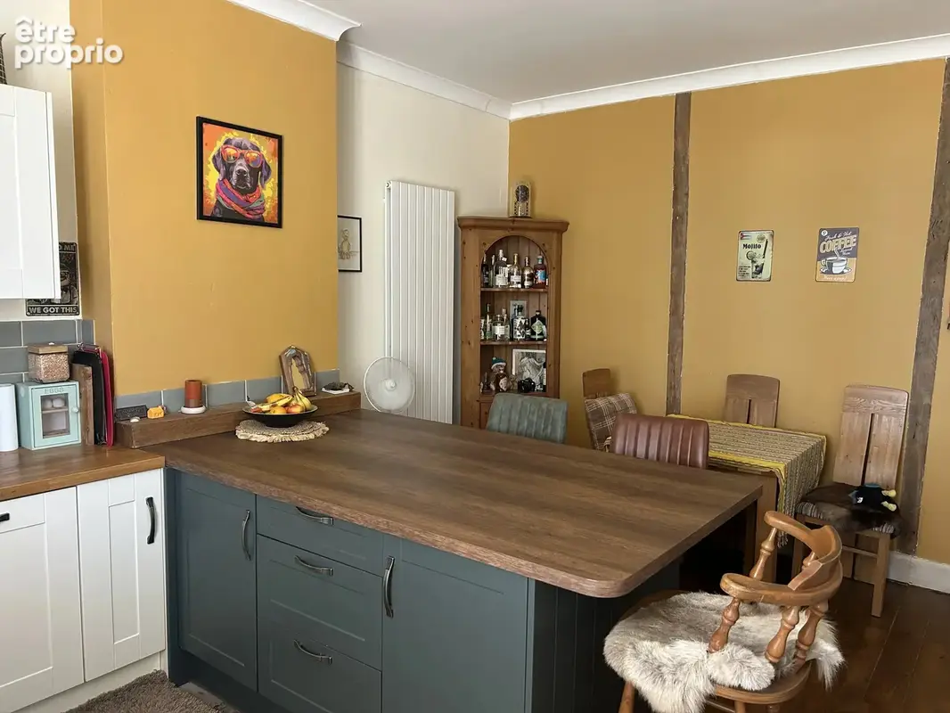 Maison individuelle avec un terrain de plus de 5 200 m² et des granges - photo 10