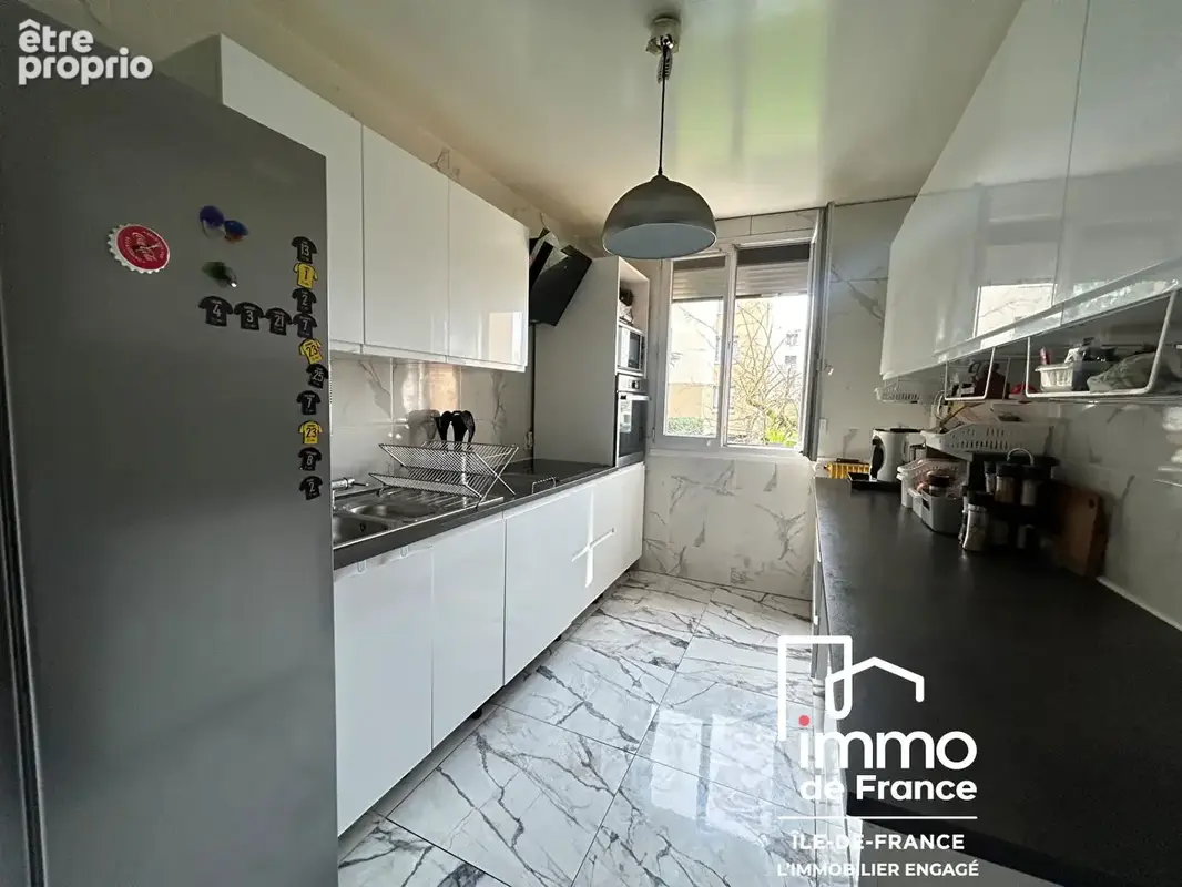 Appartement Sainte Genevieve Des Bois 4 pièce(s) 80 m2 - photo 3
