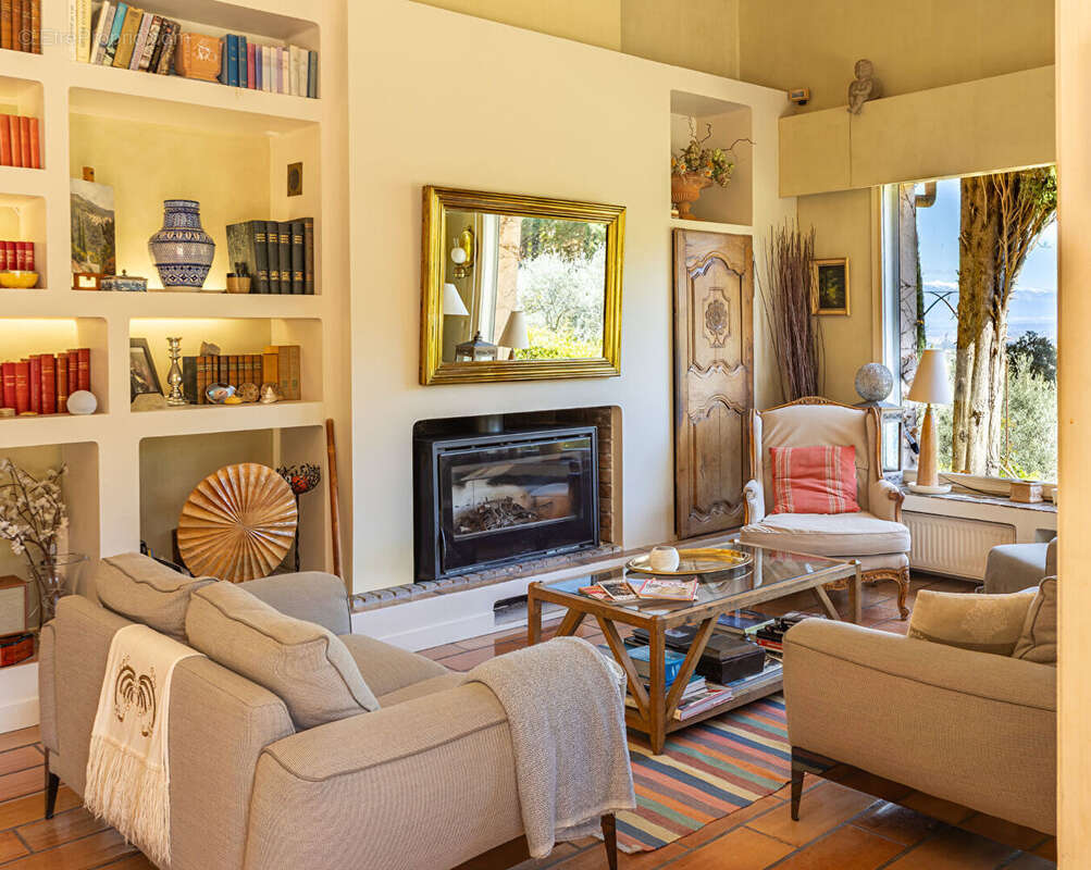 Maison à JONQUERETTES