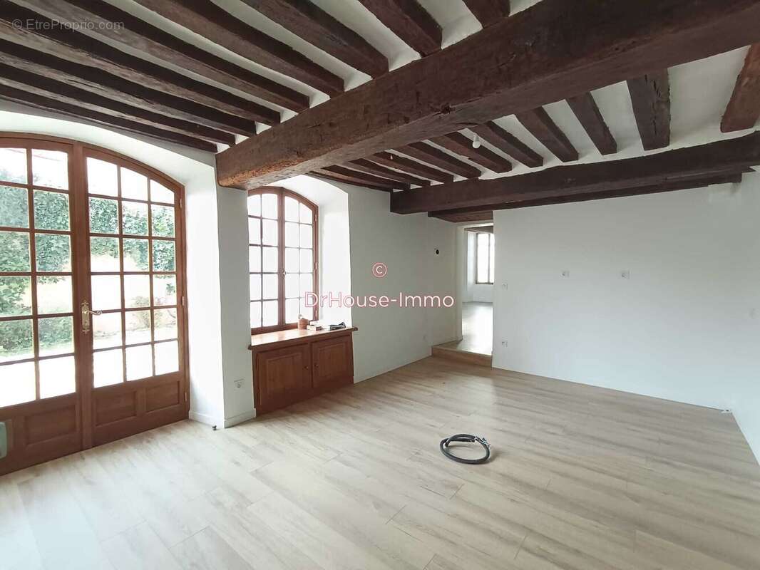 Maison à COULOMMIERS