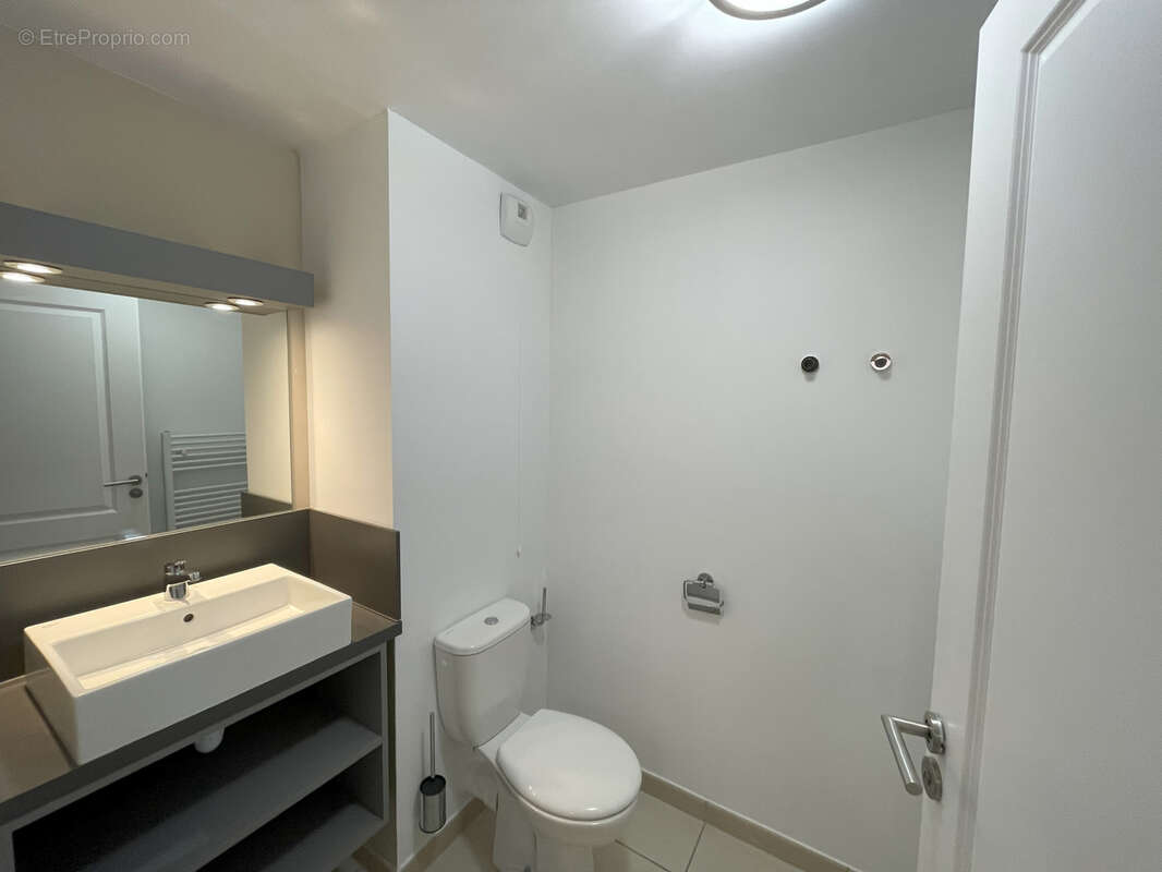 Appartement à REMOULINS