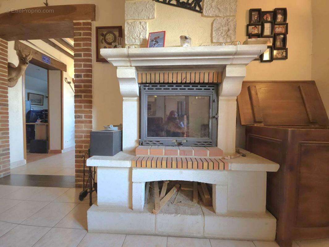 Maison à MOULINS-LA-MARCHE