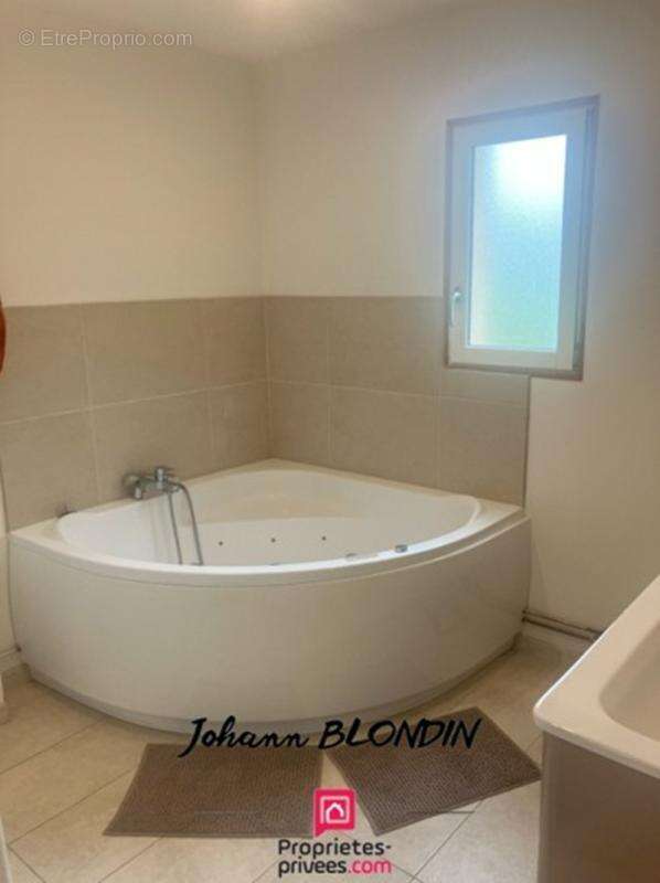 Maison à DOUDEVILLE