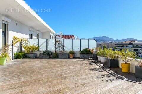 Appartement à MARSEILLE
