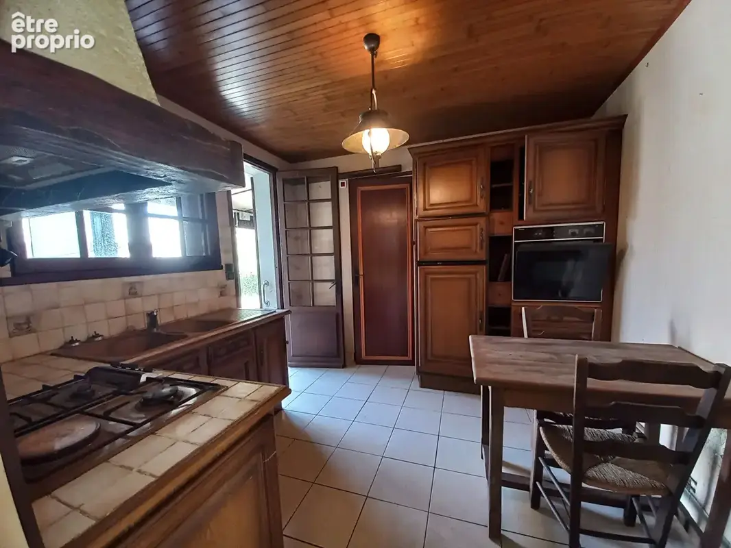 SAINT-PIERRE-D'OLÉRON - Ensemble immobilier au calme avec maison annexe et dépendances - photo 12