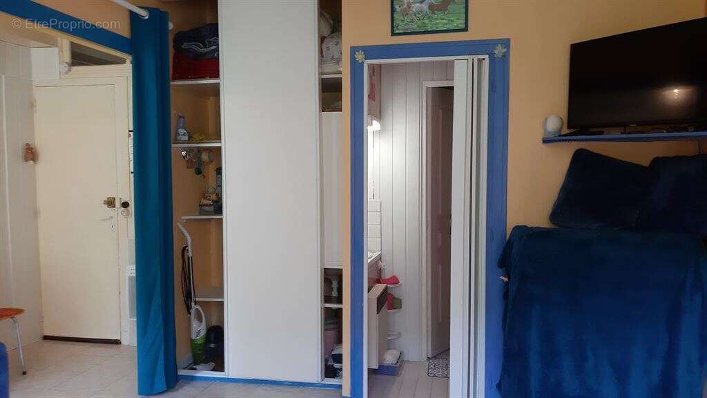 Appartement à EAUX-BONNES