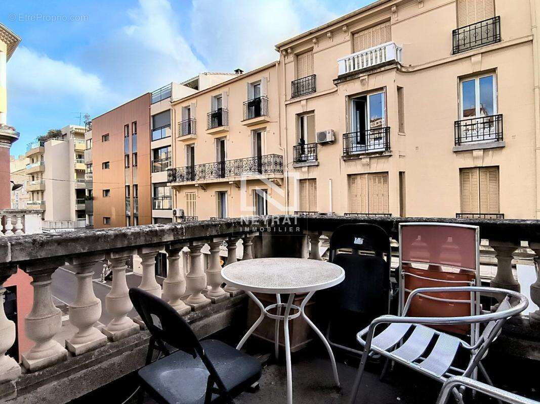 Fond de commerce avec appartement centre ville de saint-raphael - photo 10