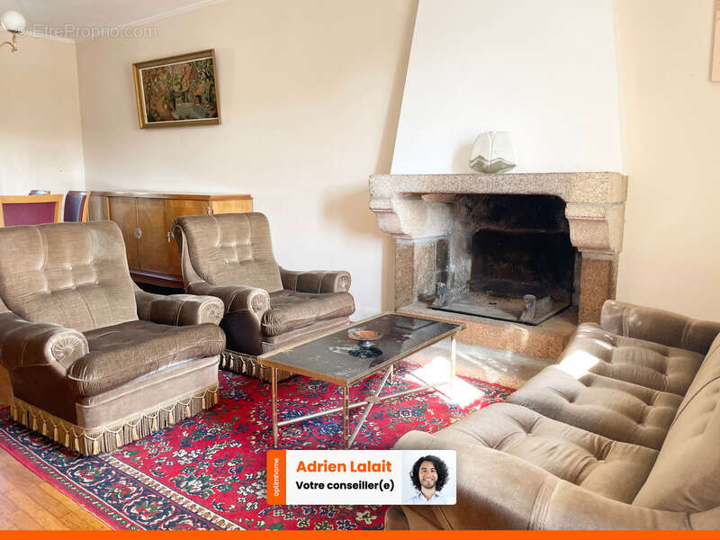 Maison à BERSAC-SUR-RIVALIER