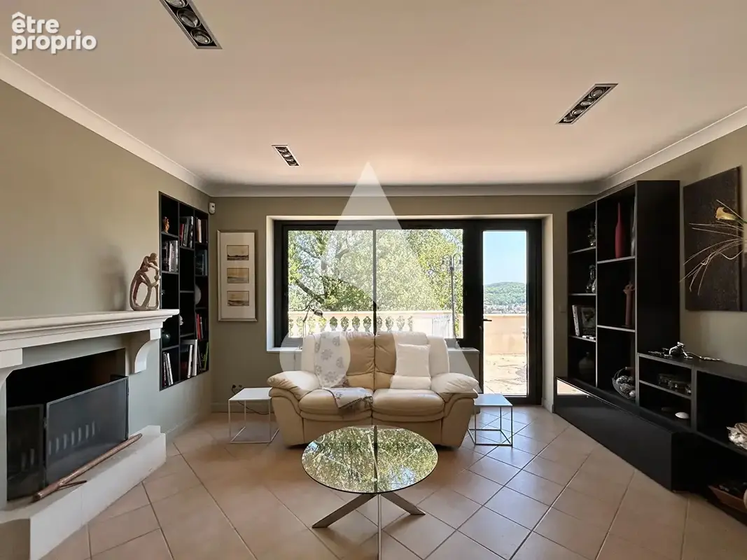 Villa 248 m2 / 4 chambres - photo 4