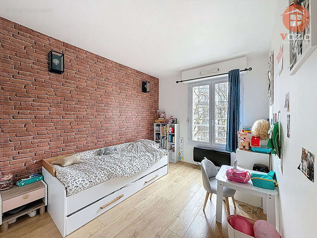 Appartement à SURESNES