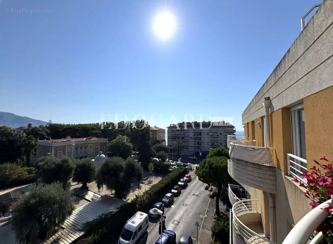 Appartement à MENTON