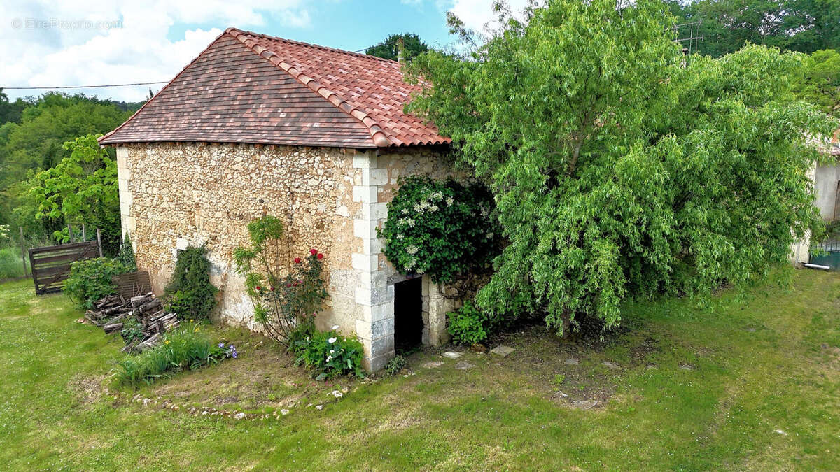 Maison à BEAURONNE