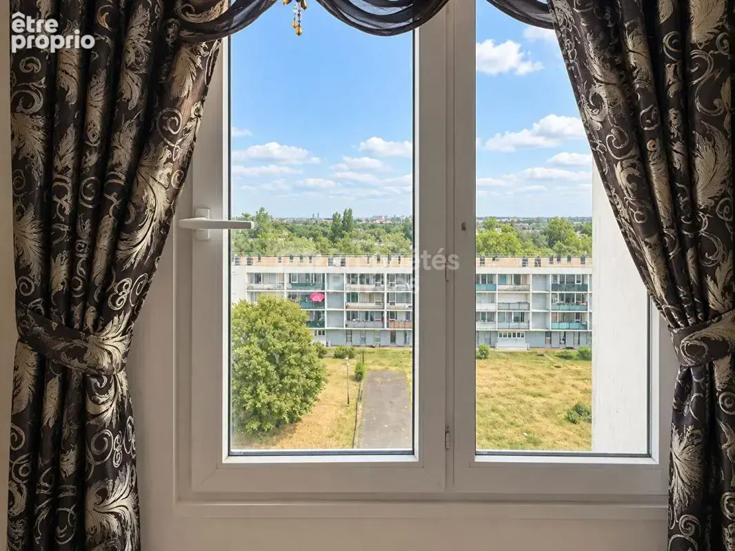 94190 VILLENEUVE SAINT GEORGES - Appartement  T2 30m2 + Place de parking - photo 2