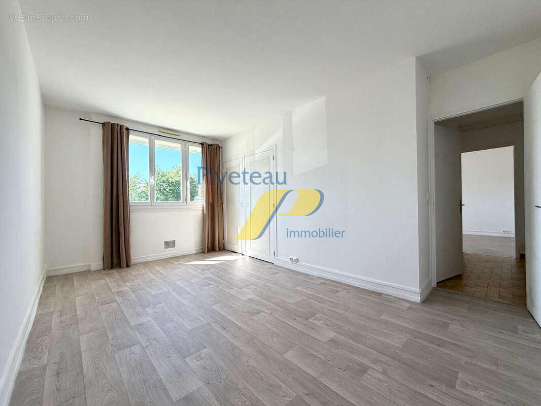 Appartement à REZE