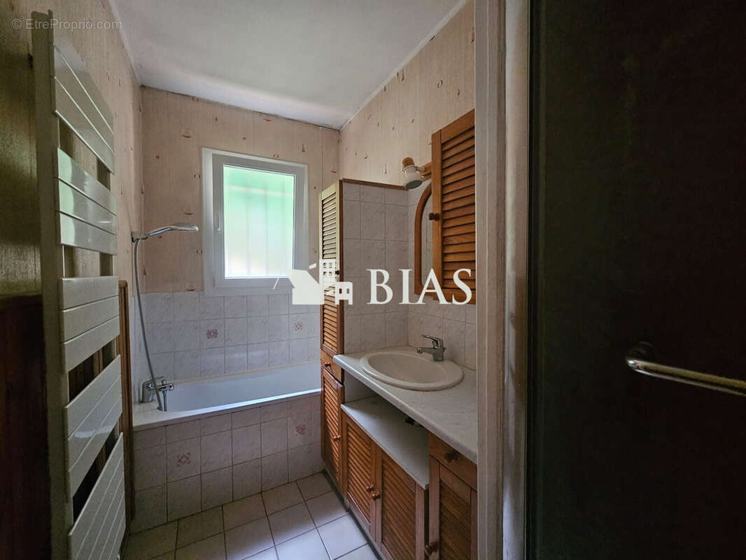 Maison à BEAUMONT-LE-ROGER