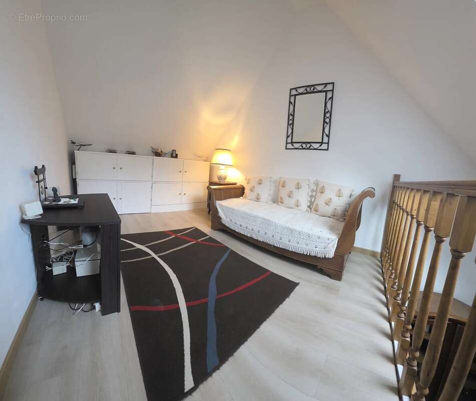 Maison à FAVEROLLES