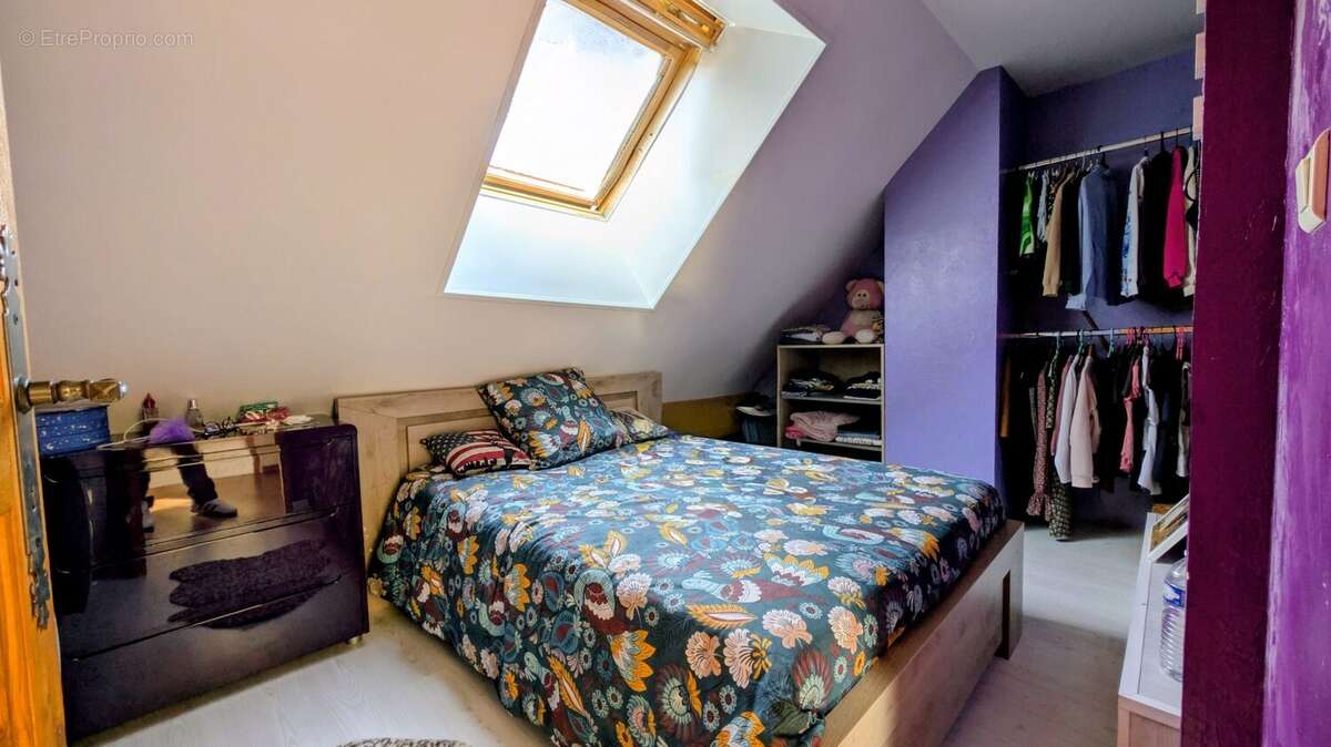 Maison à LA CLUSE-ET-MIJOUX