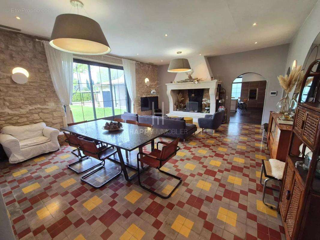 Maison à SAINT-REMY-DE-PROVENCE