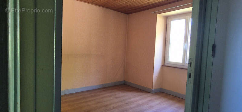 Maison à vendre 3 pièces LE MALZIEU FORAIN (48) - photo 2
